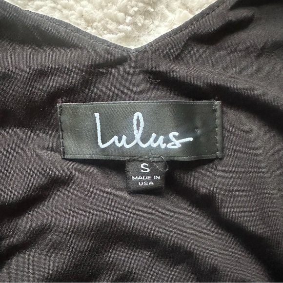 Lulu's | Loops-y Daisy Black Top | Size Small - Picture 4 of 8